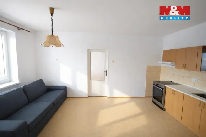 Pronájem bytu 1+1, Kryry, Tovární, 49 m2