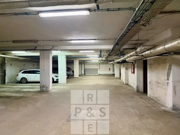 Prodej garážového stání, Praha - Záběhlice, Zvonková, 22 m2