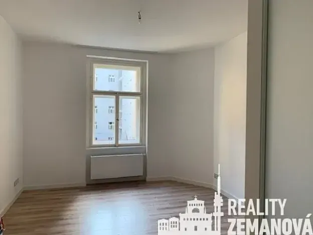 Pronájem bytu 2+1, Praha - Žižkov, Lucemburská, 52 m2