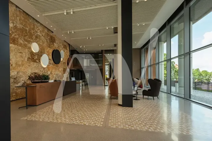 Pronájem kanceláře, Praha - Nusle, Lomnického, 423 m2