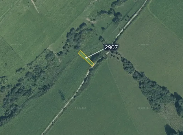 Prodej pole, Zliechov, Slovensko, 25818 m2