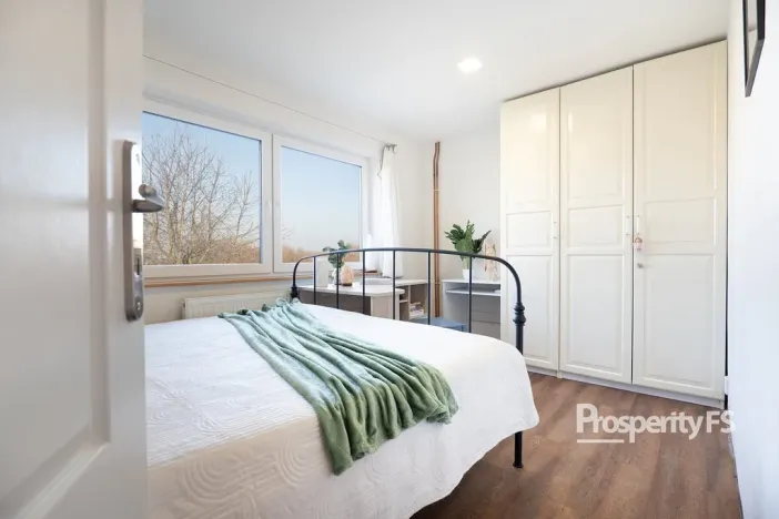 Prodej rodinného domu, Veleň, 141 m2