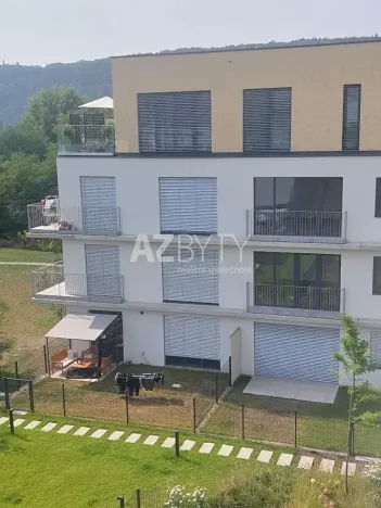 Pronájem bytu 2+kk, Praha - Hodkovičky, Šenácká, 56 m2