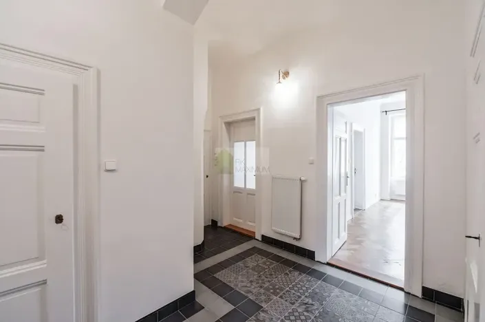 Pronájem bytu 3+1, Praha - Vinohrady, 100 m2