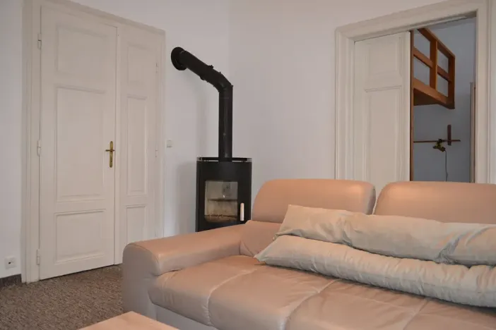 Pronájem bytu 2+1, Karlovy Vary, Nebozízek, 61 m2