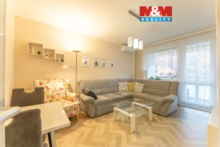 Prodej bytu 2+1, Kadaň, 1. máje, 56 m2