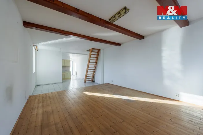 Prodej rodinného domu, Lázně Kynžvart, nám. Republiky, 151 m2