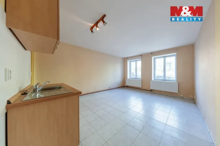 Prodej rodinného domu, Lázně Kynžvart, nám. Republiky, 151 m2