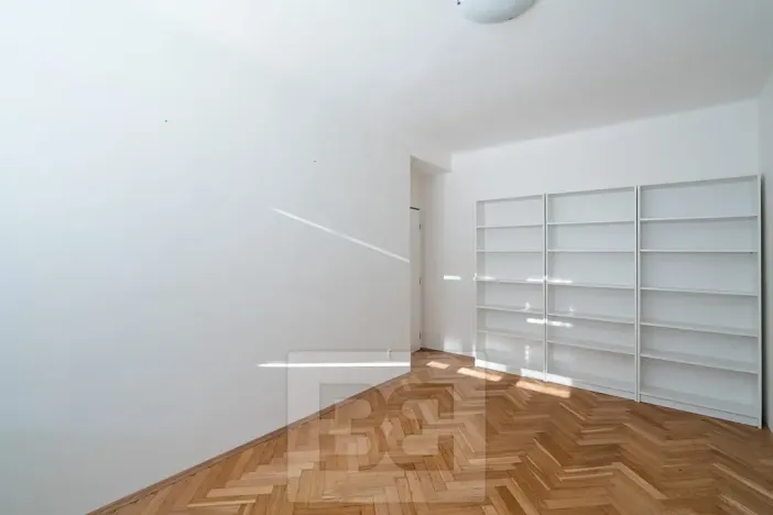 Pronájem bytu 2+1, Praha - Libeň, Sokolovská, 57 m2