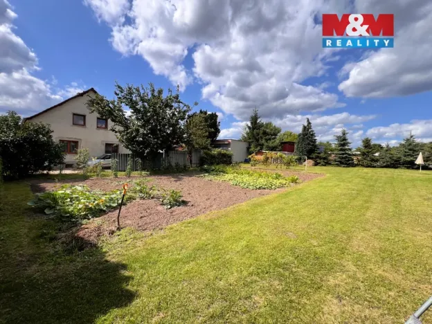 Prodej pozemku pro bydlení, Vrutice, 550 m2