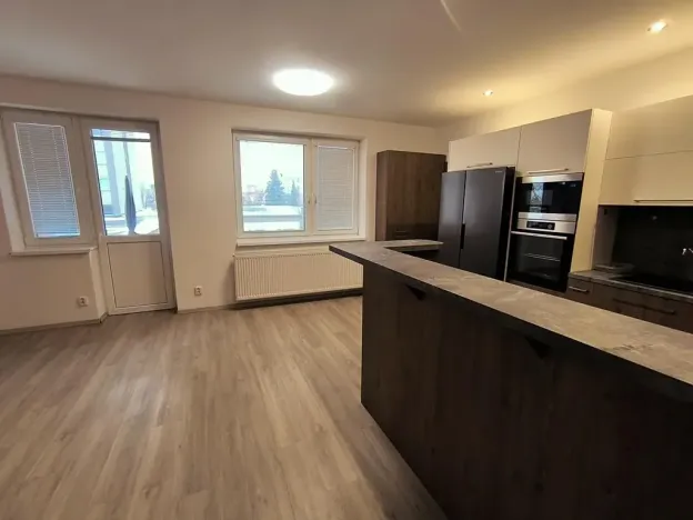 Pronájem bytu 3+kk, Hradec Králové, Vocelova, 93 m2