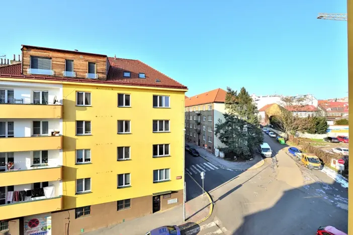 Pronájem bytu 1+kk, Praha - Libeň, Braunerova, 35 m2