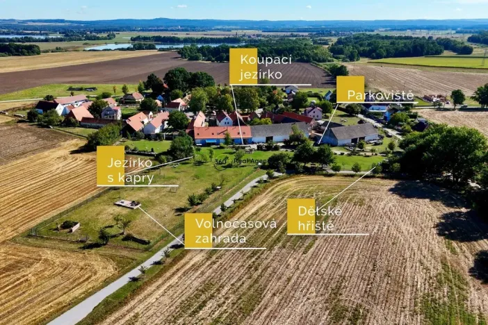 Prodej ubytování, Sedlec - Malé Chrášťany, 1420 m2