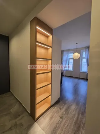 Pronájem bytu 2+kk, Praha - Žižkov, Blahníkova, 51 m2