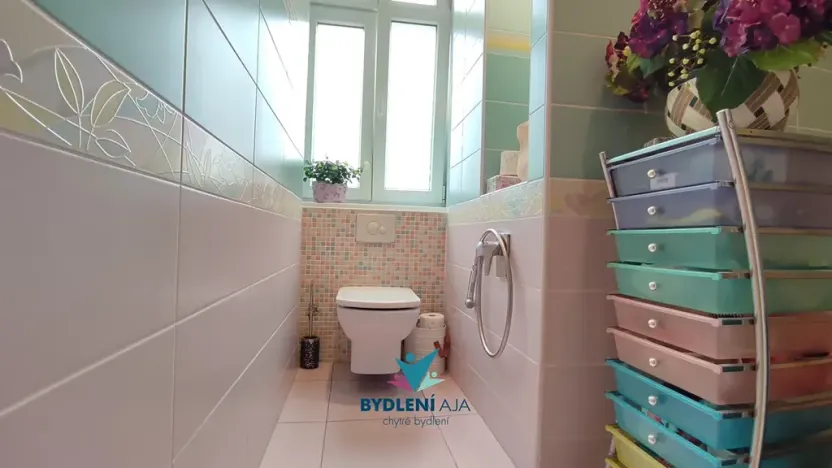 Prodej bytu 3+1, Teplice, U zámku, 100 m2