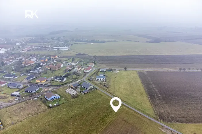 Prodej pozemku pro bydlení, Uhersko, 944 m2