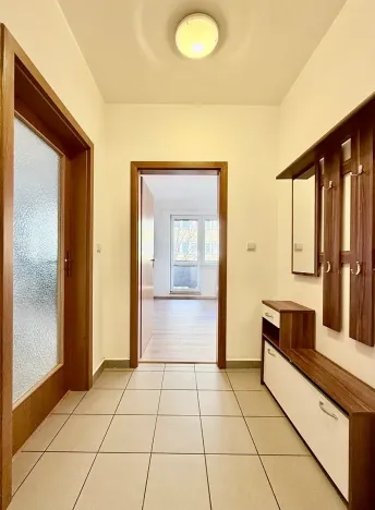 Prodej bytu 2+kk, Praha - Troja, Velká skála, 48 m2