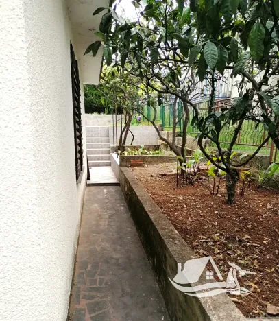 Prodej rodinného domu, Kunje, Černá Hora, Утјеха, 197 m2