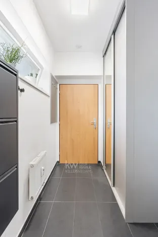 Prodej bytu 2+kk, Svémyslice, 38 m2