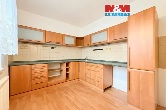 Pronájem bytu 1+1, Zlín - Jaroslavice, Anenská, 45 m2