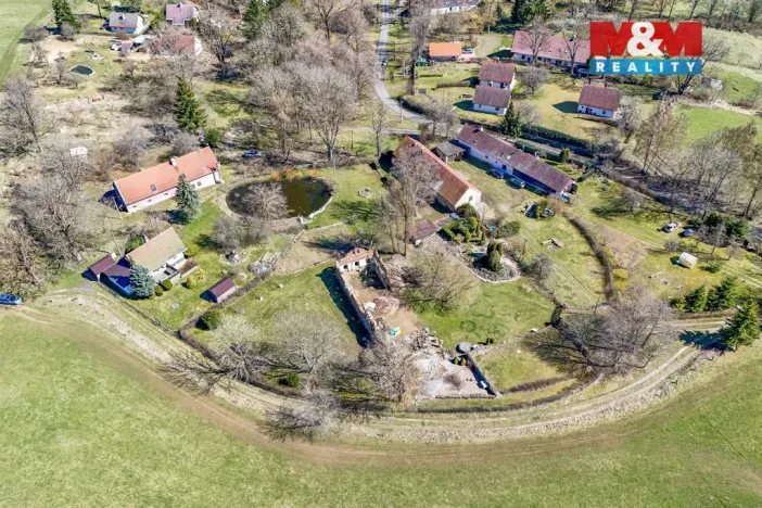 Prodej pozemku pro bydlení, Vlkovice - Martinov, 4514 m2