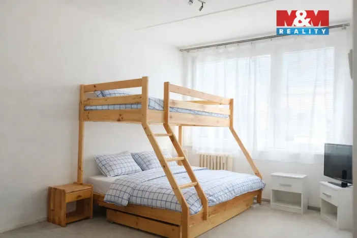 Prodej bytu 3+1, Podbořany, Dukelská, 59 m2