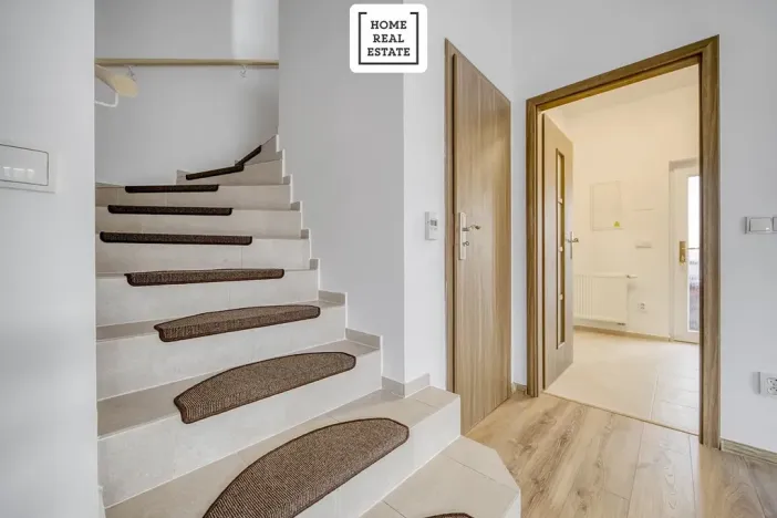 Pronájem vily, Stehelčeves, 120 m2