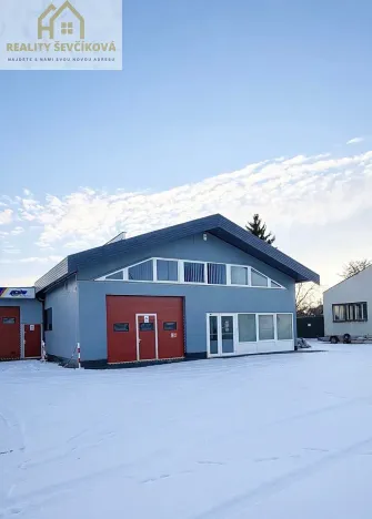 Pronájem obchodního prostoru, Hradec Králové, Vlčkovická, 700 m2