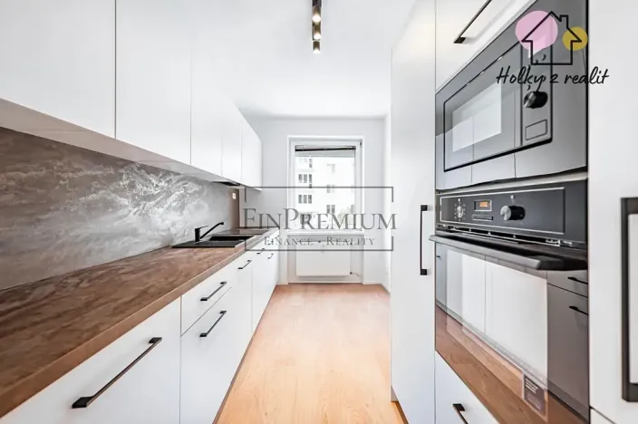 Prodej bytu 3+1, Praha - Michle, Michelská, 72 m2