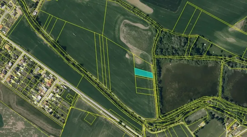 Prodej pole, Dobromilice, 363 m2