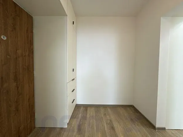 Pronájem bytu 1+1, Praha - Troja, Hnězdenská, 47 m2