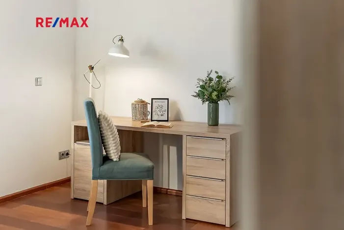 Prodej vily, Praha - Klánovice, Zádražanská, 330 m2