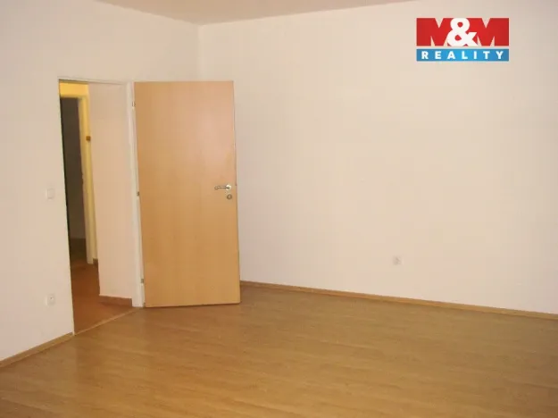 Pronájem bytu 2+kk, Tišnov, nám. Komenského, 54 m2