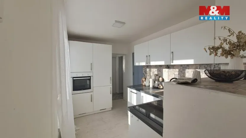 Prodej bytu 4+1, Břeclav, Jaselská, 87 m2