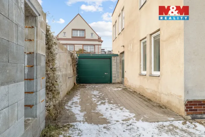 Pronájem obchodního prostoru, Kladno, Čechova, 174 m2