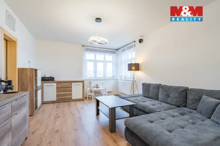 Prodej bytu 3+1, Vyšší Brod, Poschoďová, 92 m2