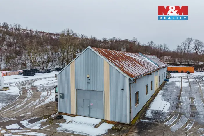 Pronájem skladu, Veleň, K Cihelně, 1100 m2