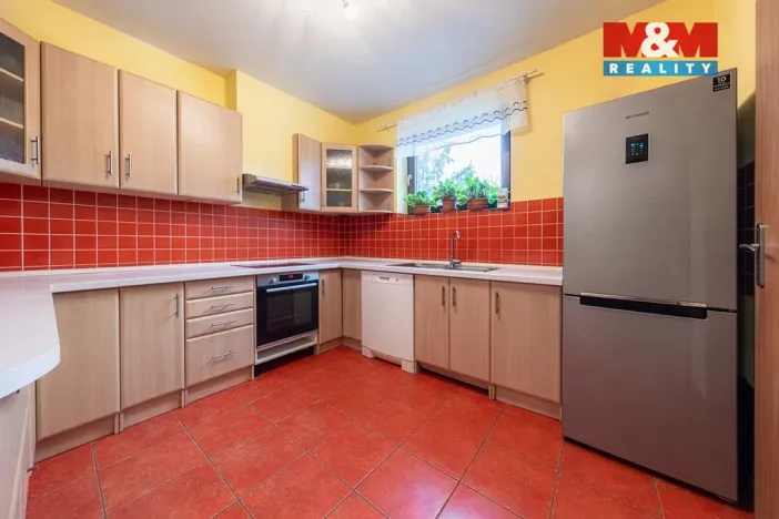 Prodej rodinného domu, Hradešín, 350 m2