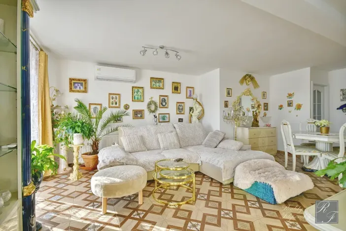 Prodej rodinného domu, Chlumec, 221 m2