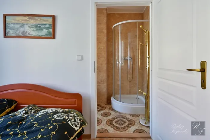 Prodej rodinného domu, Chlumec, 221 m2