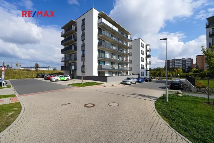 Pronájem bytu 1+kk, Plzeň, Františka Kováříka, 32 m2
