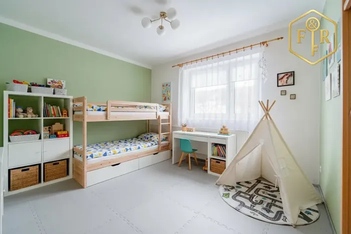 Prodej rodinného domu, Petrovice, 246 m2