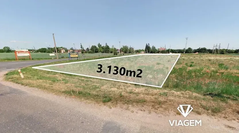 Prodej komerčního pozemku, Dřísy, 3130 m2