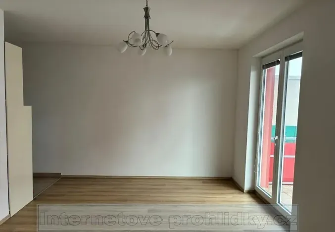 Pronájem bytu 2+kk, Praha - Kyje, Sicherova, 51 m2