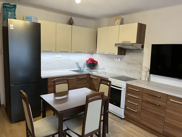 Prodej bytu 3+kk, Trhové Sviny, Sídliště, 69 m2