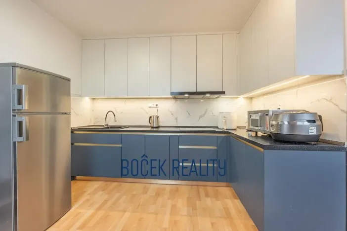 Prodej bytu 3+kk, Žebrák, Sídliště, 62 m2