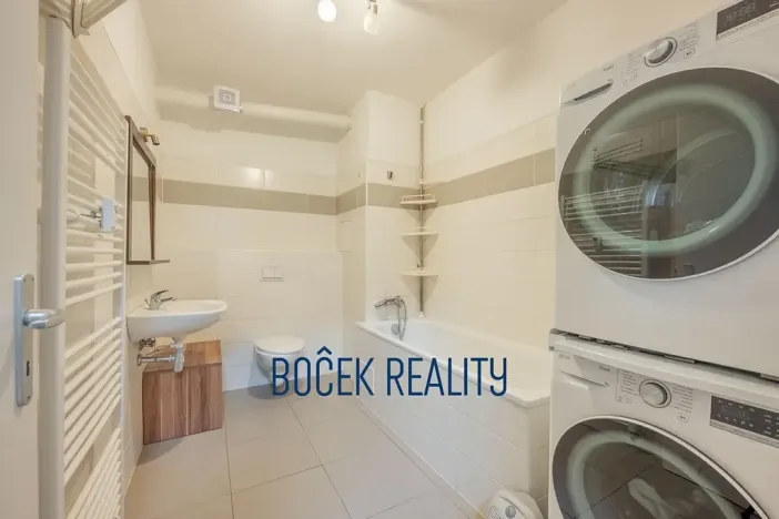 Prodej bytu 3+kk, Žebrák, Sídliště, 62 m2