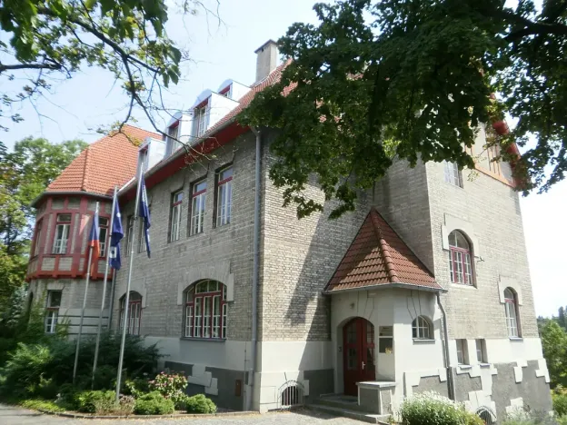 Pronájem kanceláře, Kladno, Huťská, 295 m2