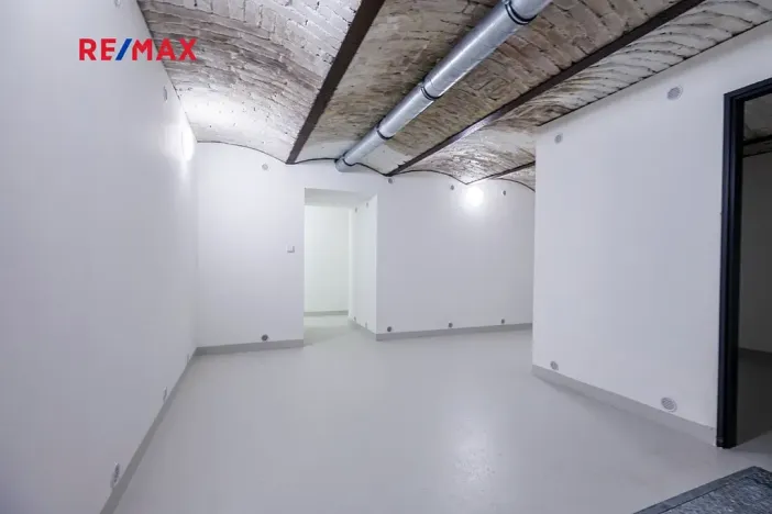 Prodej bytu 2+kk, Svoboda nad Úpou, Nádražní, 56 m2