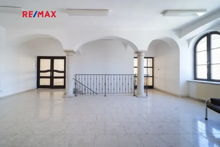 Prodej obchodního prostoru, Králíky, 5. května, 519 m2